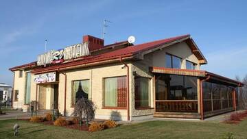 Фотографии Апартаменты RV Motel and Cafe г. Salaperaugis (Литва) №1 Фото Апартаменты RV Motel and Cafe г. Salaperaugis 1